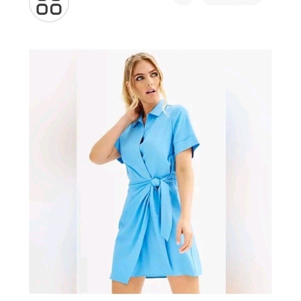 Intempo Wrap Dress Size Medium Blue Short Sleeves Lightweight